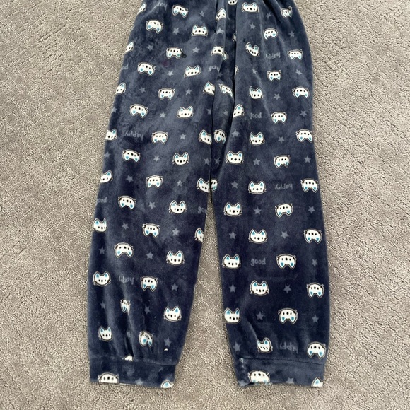 PJ’s - Picture 2 of 2